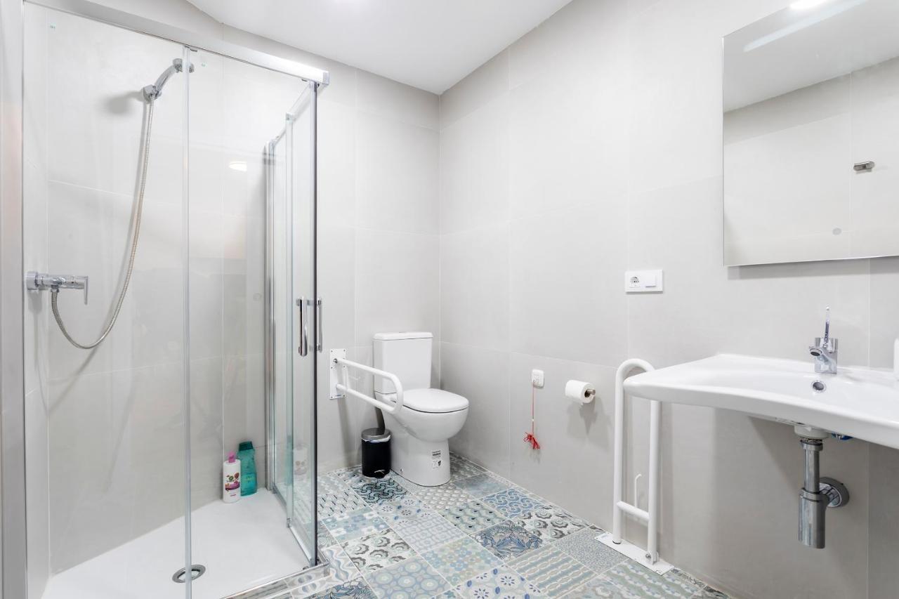 10 Pax, Ac, Wifi Gratis, Ciudad Artes Y Ciencias Apartment Valencia Exterior photo